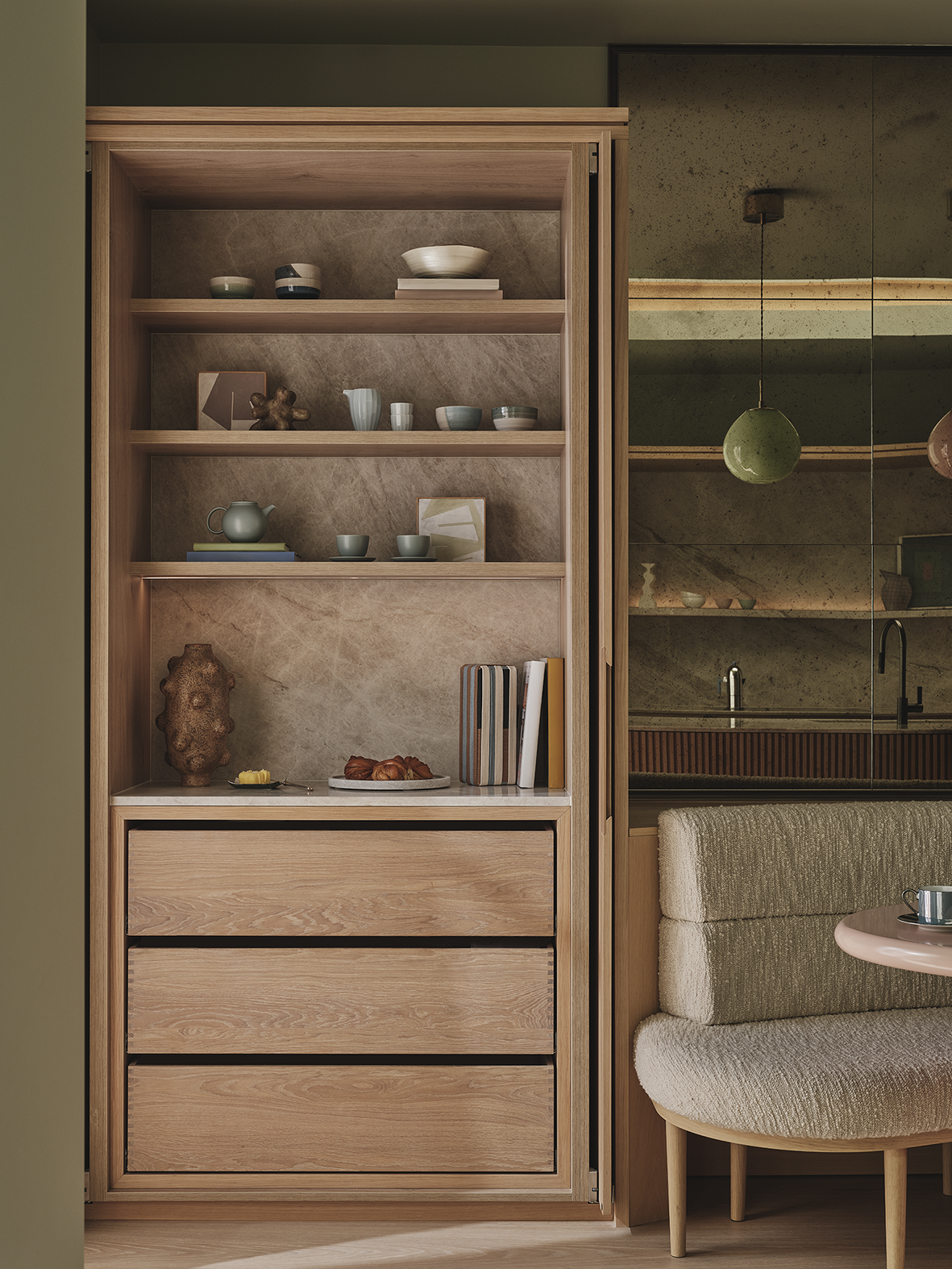 Handcrafted pantry in Marylebone Mansion by Lanserring